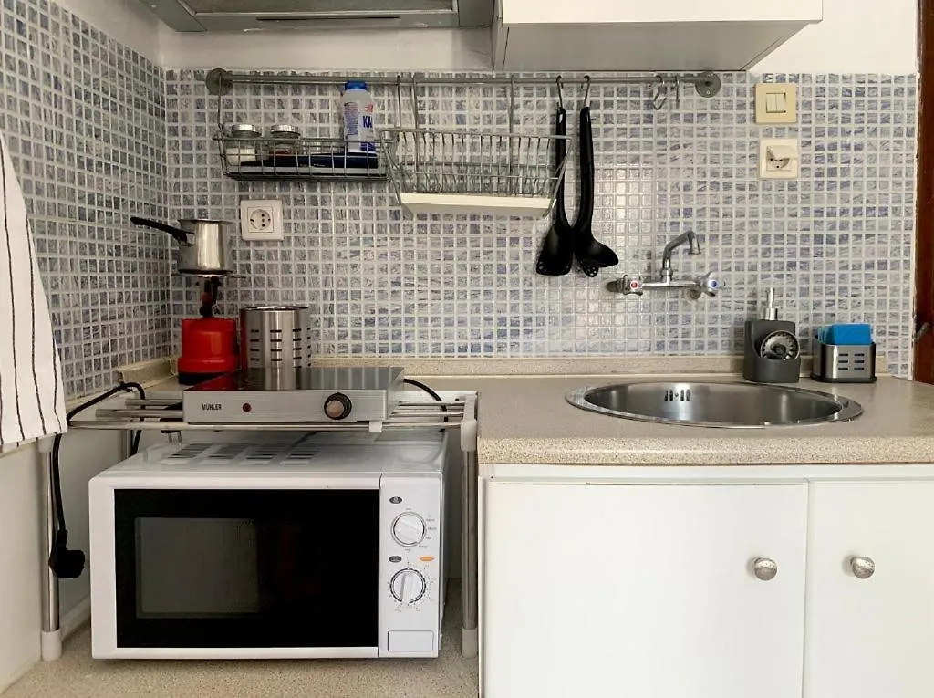 M & M Studios Apartments Polychrono 0*,  Grecia